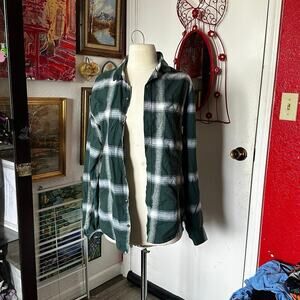 nomad green white plaid long sleeve flannel